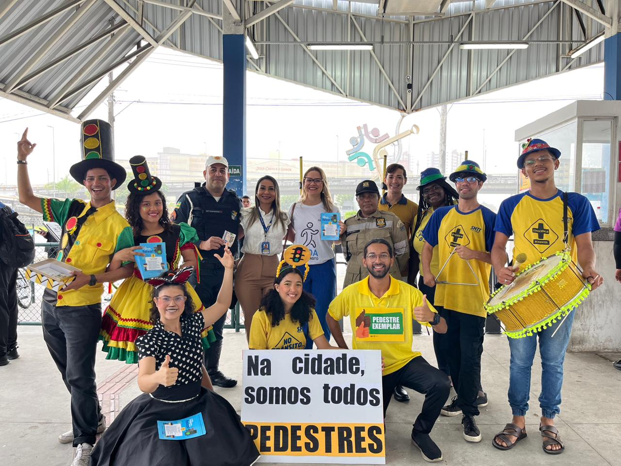 Dia Mundial do Pedestre: ações da SMTT reforçam os cuidados no trânsito - SMTT Aracaju